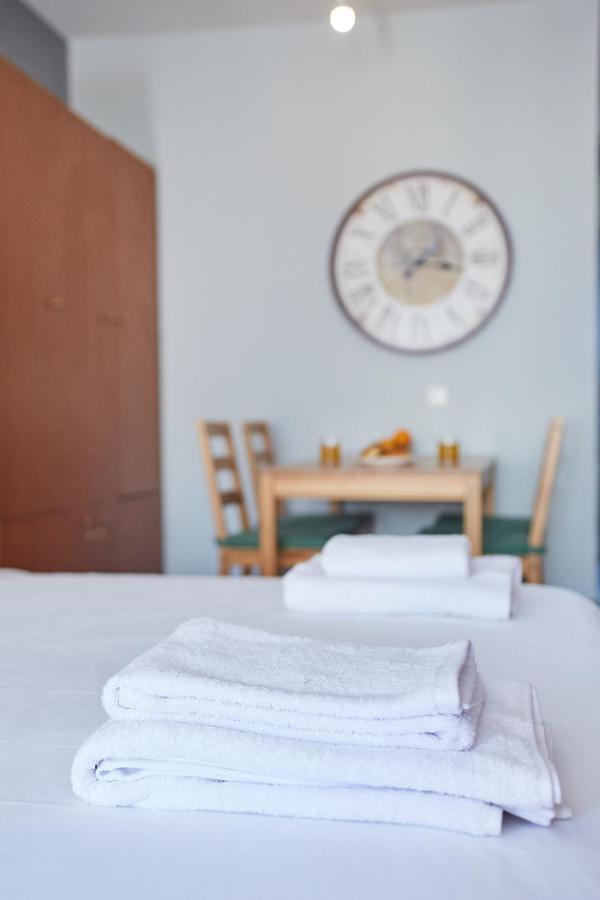 Tostay-Unique Apartment Hotel In Athens Center! エクステリア 写真